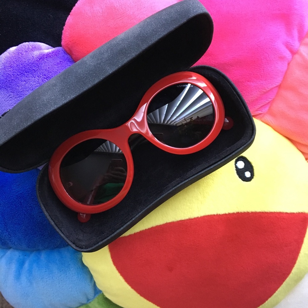 Red Chanel round goggle style sunglasses